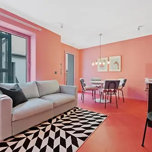 crazy-43sqm-3room-maisonette-apt-near-center.find-berlin-hotels.com/